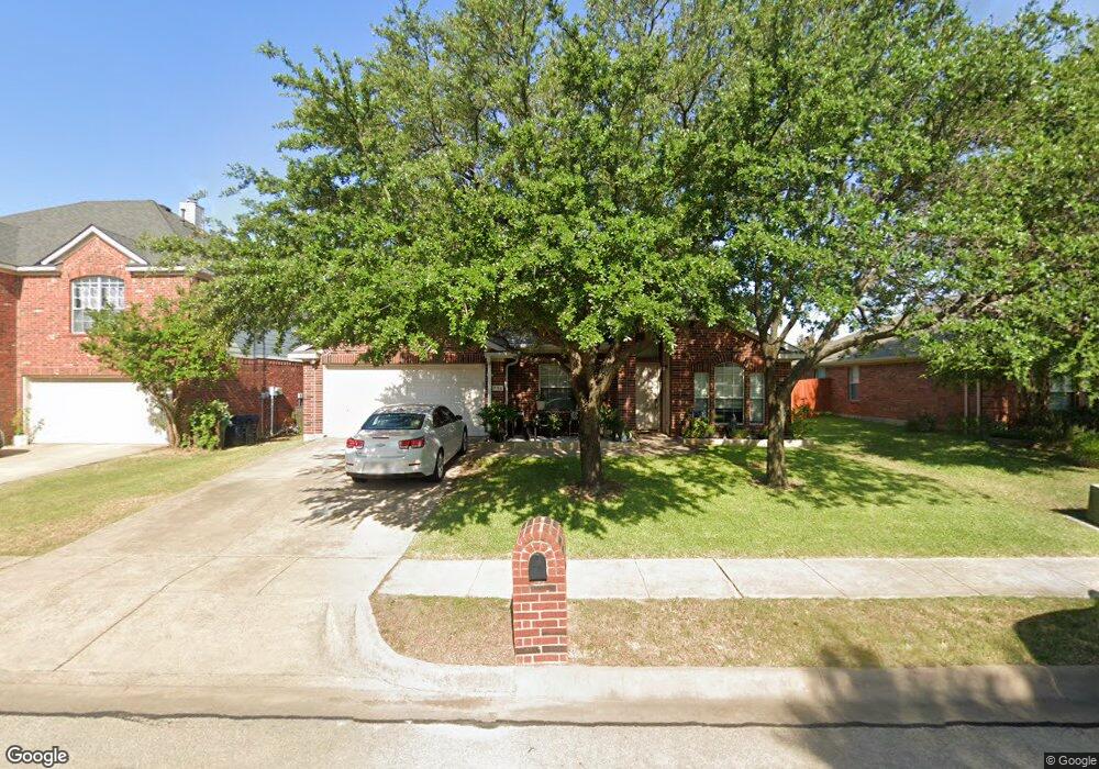 7112 Sunburst Trail, Denton, TX 76210 - photo 1