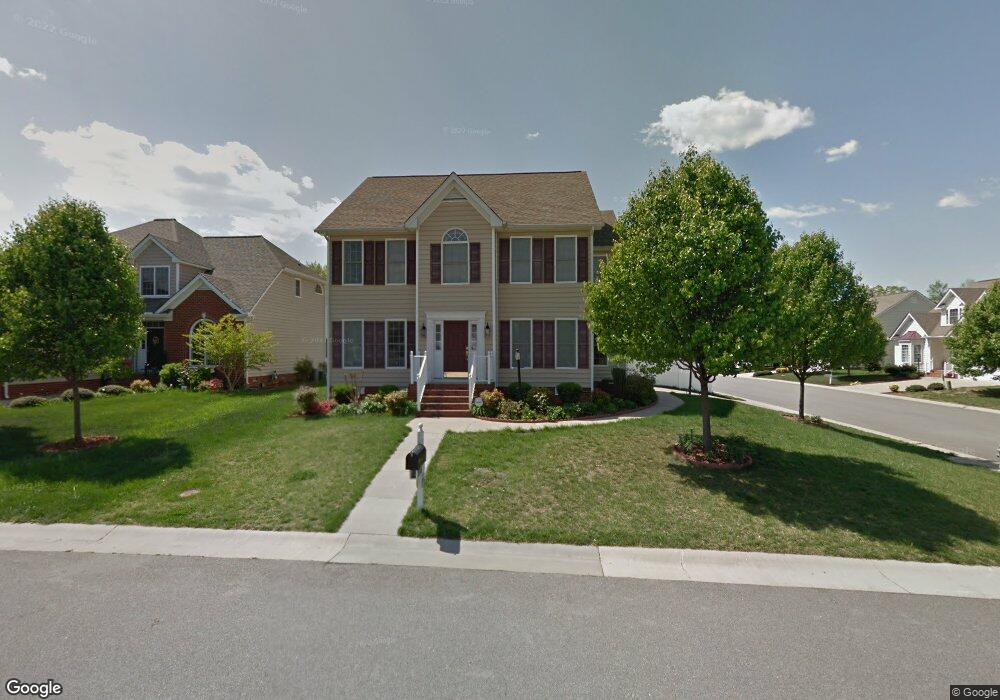 9728 Pemberton Crossing Dr, Henrico, VA 23294 - photo 1