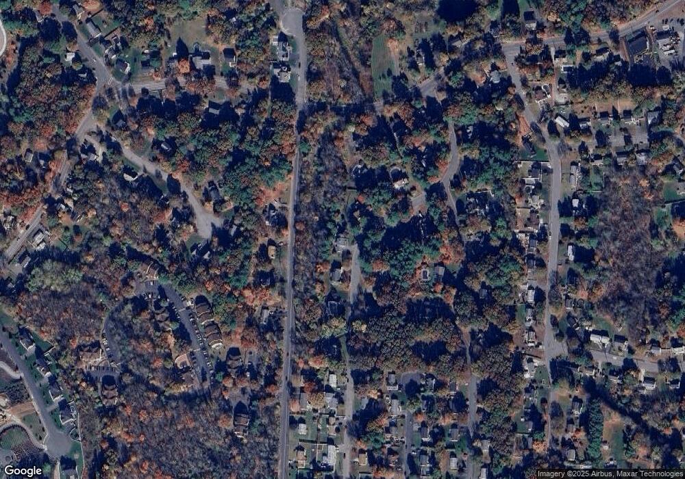 72 Bennett St, Hudson, MA 01749 - photo 1