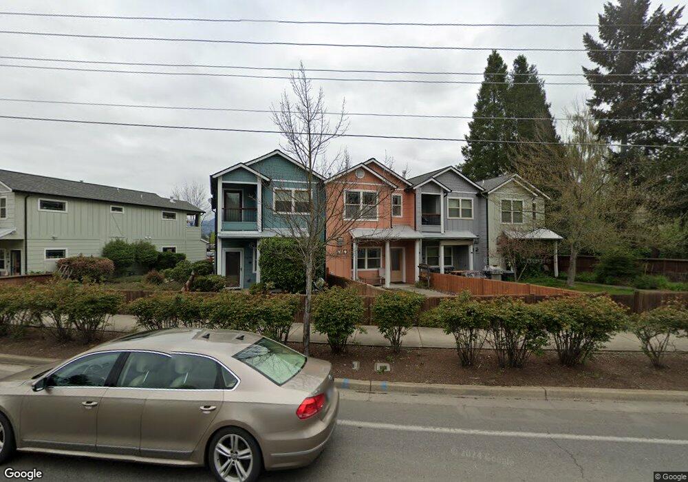 1258 Fruitdale Dr unit 6, Grants Pass, OR 97527 - photo 1