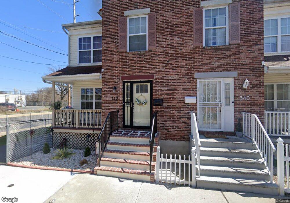 342 Chester St, Camden, NJ 08102 - photo 1