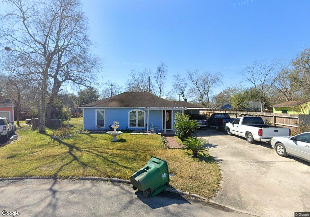 3610 Greenway Ct, Houston, TX 77087 - photo 1