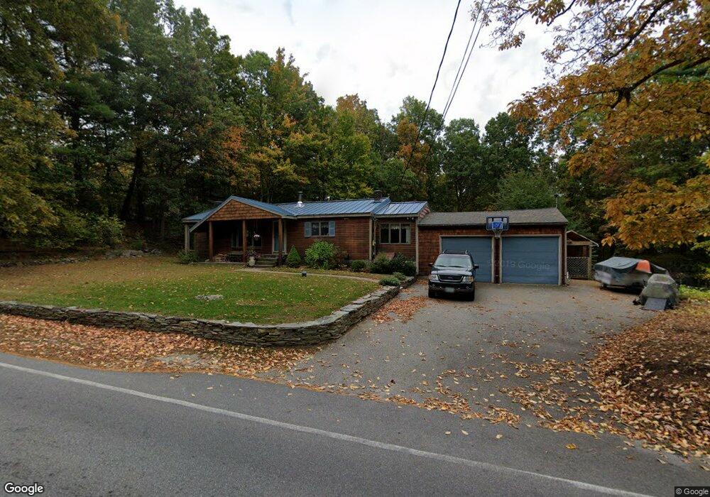 49 Pollard Rd, Plaistow, NH 03865 - photo 1