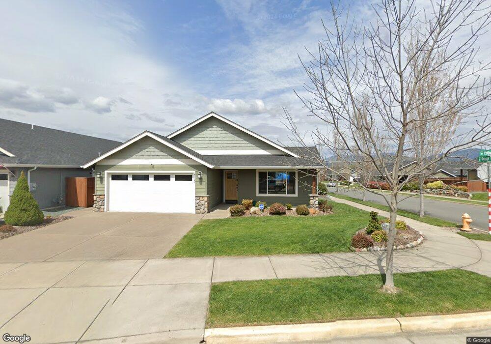 2810 Esther Ln, Grants Pass, OR 97527 - photo 1