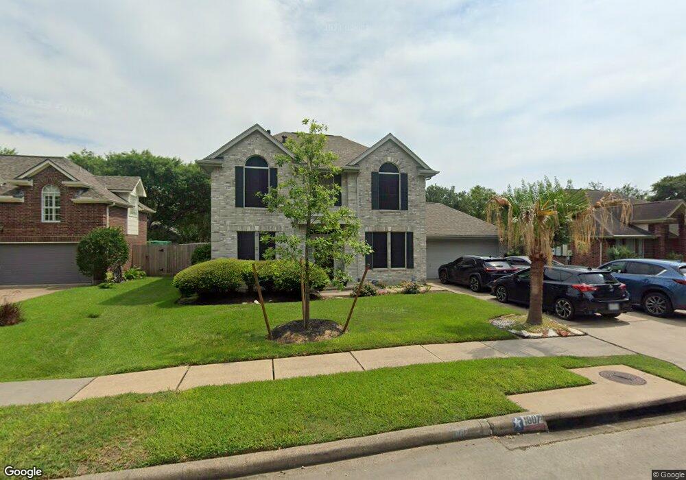 1807 San Joaquin Pkwy, Friendswood, TX 77546 - photo 1