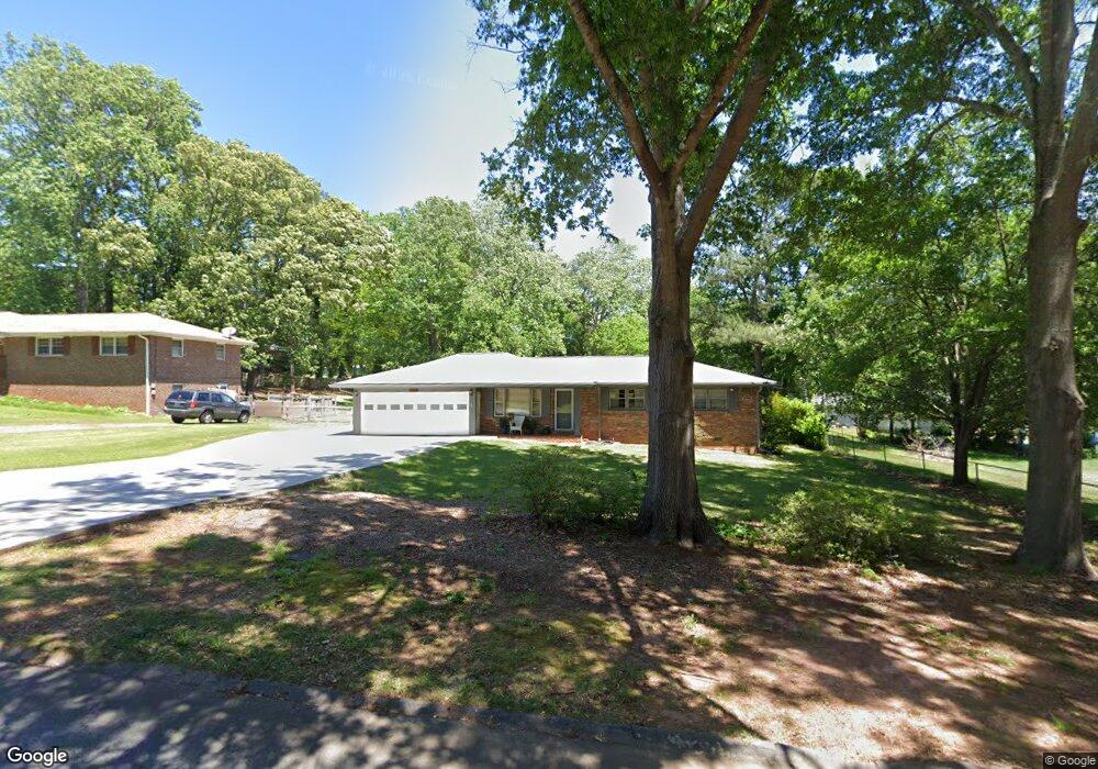 5463 Laurel Ln NW, Lilburn, GA 30047 - photo 1