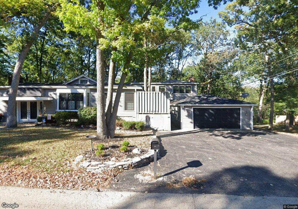 2911 W Bonnie Brook Ln, Waukegan, IL 60087 - photo 1