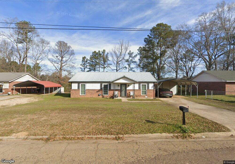 135 Nelson Dr, Hazlehurst, MS 39083 - photo 1