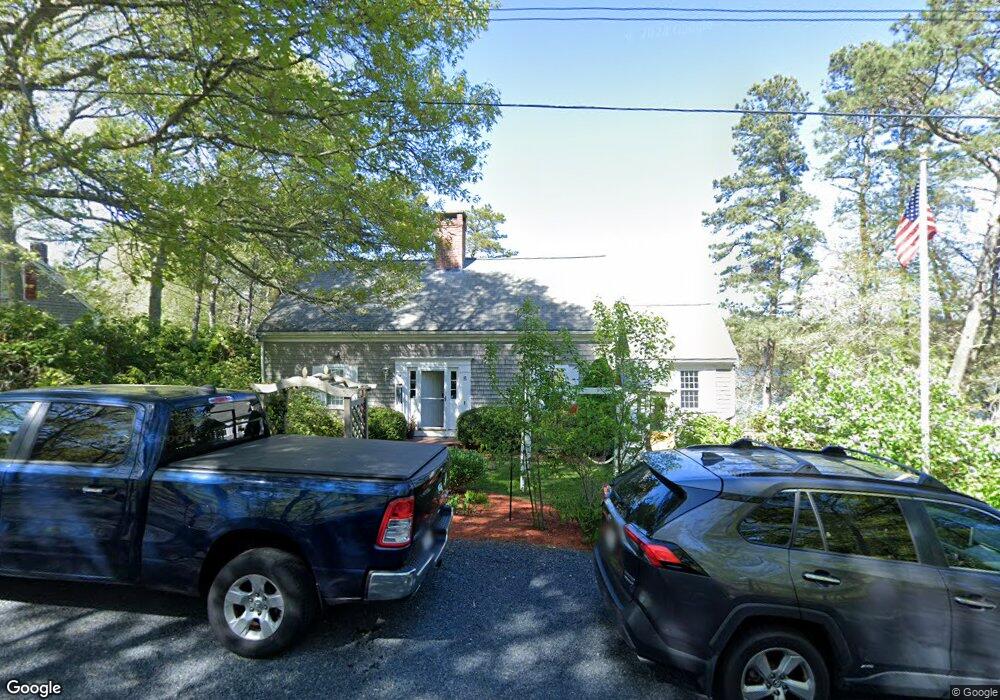 8 Elishas Pond Rd, Yarmouth Port, MA 02675 - photo 1