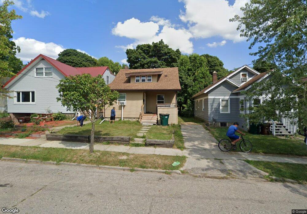 1346 Lansing Ave, Lansing, MI 48915 - photo 1
