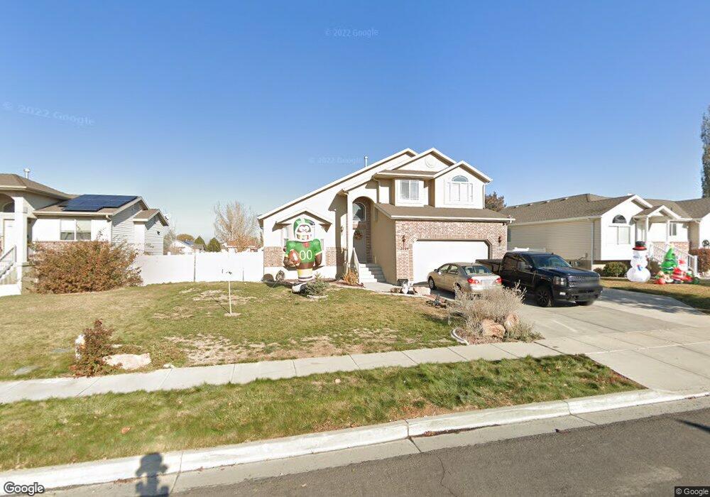 2564 W 2025 N, Clearfield, UT 84015 - photo 1
