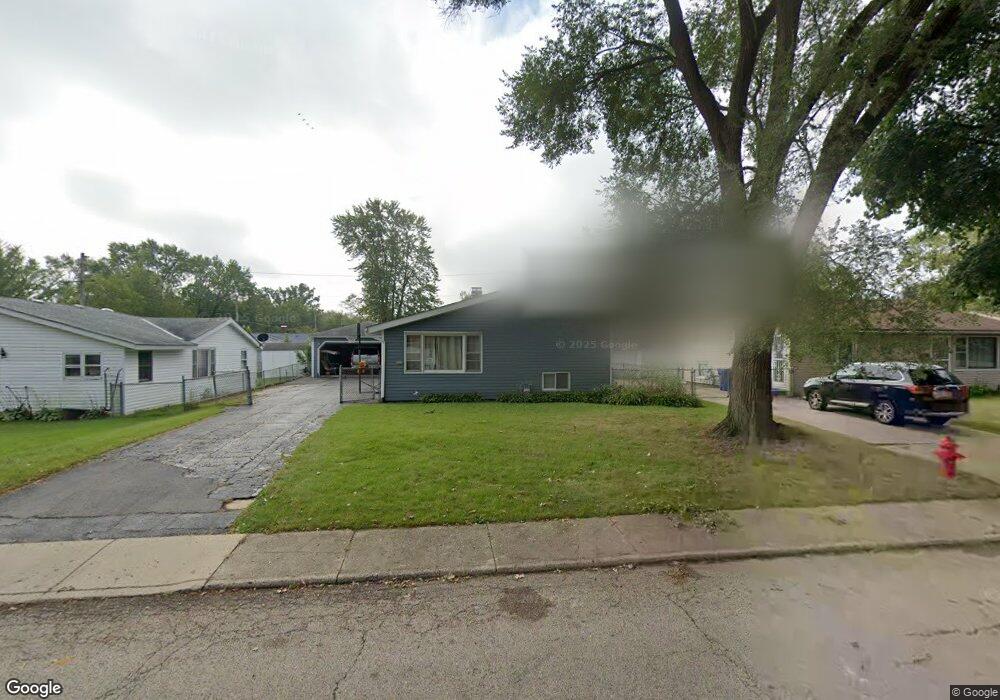 627 Santa fe Ave, Carpentersville, IL 60110 - photo 1