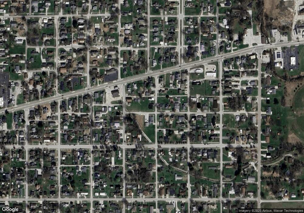 890 Roosevelt St, Linton, IN 47441 - photo 1