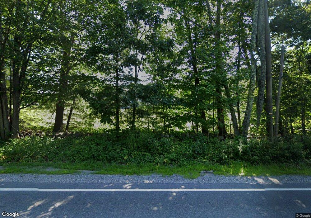 134 Stark Hwy S, Dunbarton, NH 03046 - photo 1