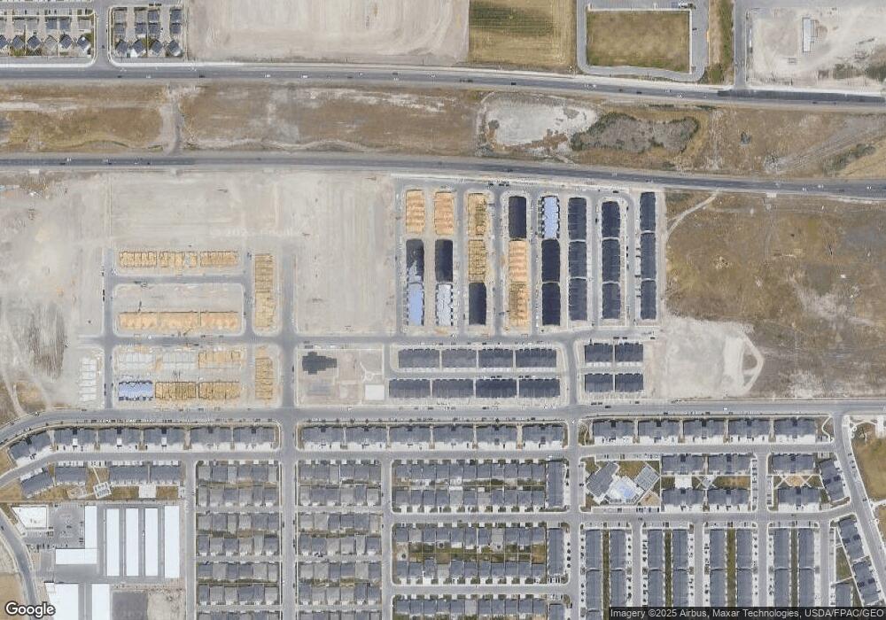 1979 N 3960 W unit 281, Lehi, UT 84043 - photo 1