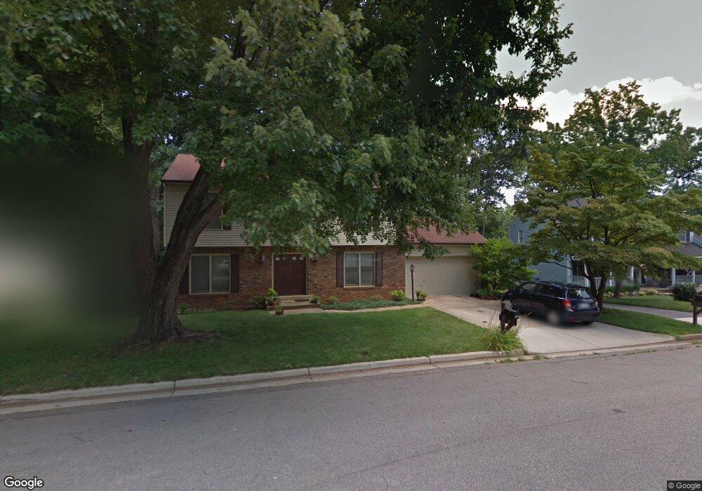 15521 Yorktown Dr, Dumfries, VA 22025 - photo 1