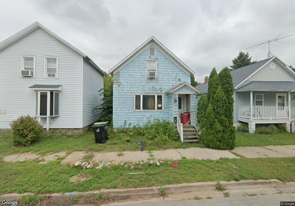 1612 12th Ave, Menominee, MI 49858 - photo 1