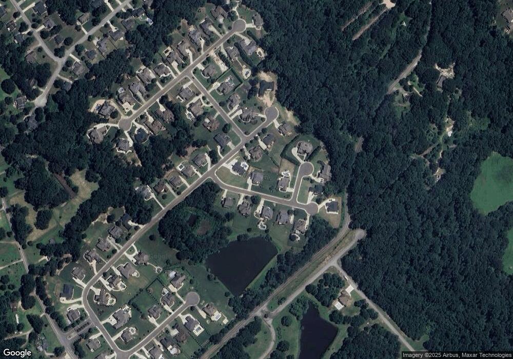 1808 Daffodil Ct, Hoschton, GA 30548 - photo 1