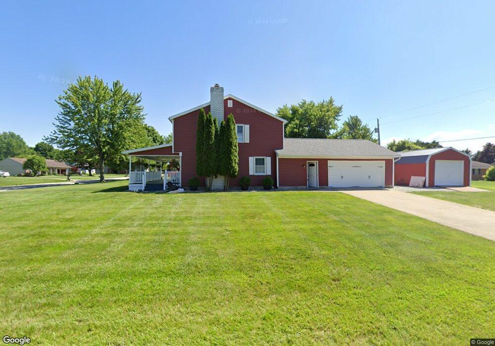 1115 Laura Ave, Bucyrus, OH 44820 - photo 1