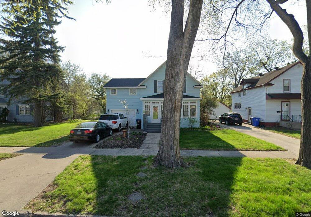 1214 6th St S, Fargo, ND 58103 - photo 1