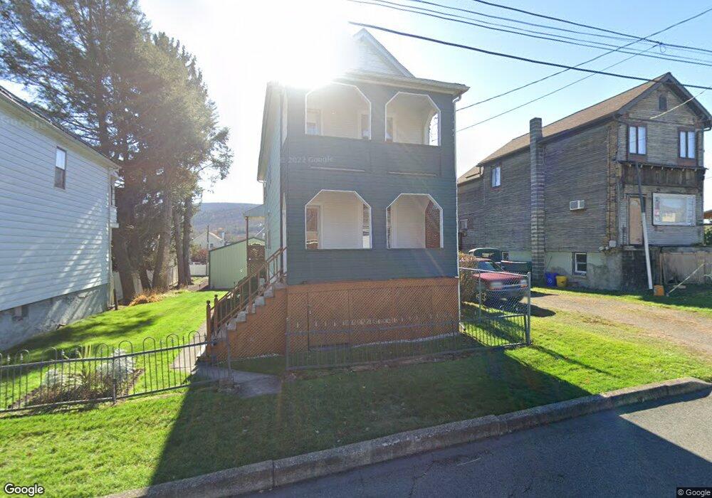 605 Jones St, Nanticoke, PA 18634 - photo 1