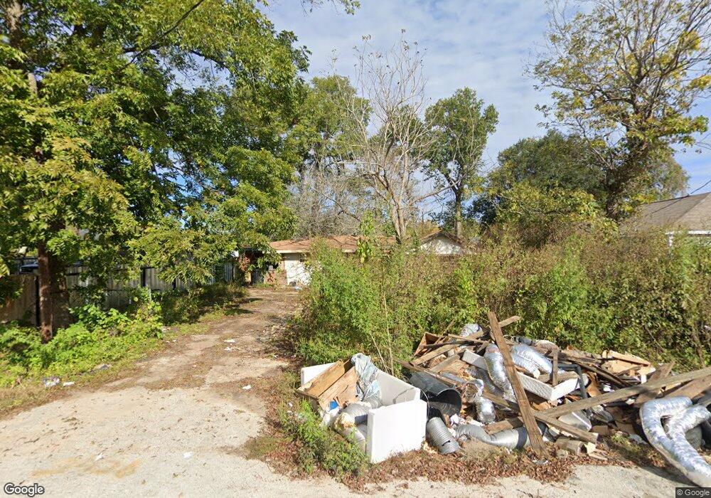 2426 Walcott Ln, Houston, TX 77088 - photo 1