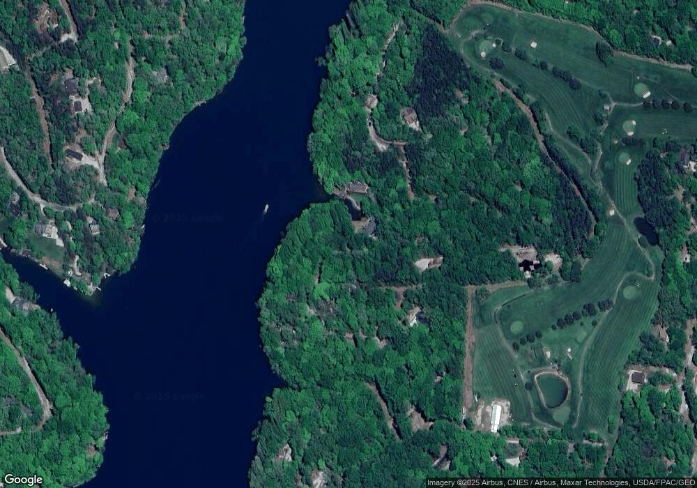 657 Natchez Ln, Hide A Way Hills, OH 43107 - photo 1