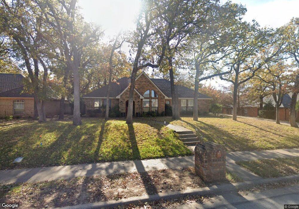 1324 Circle Ln, Bedford, TX 76022 - photo 1