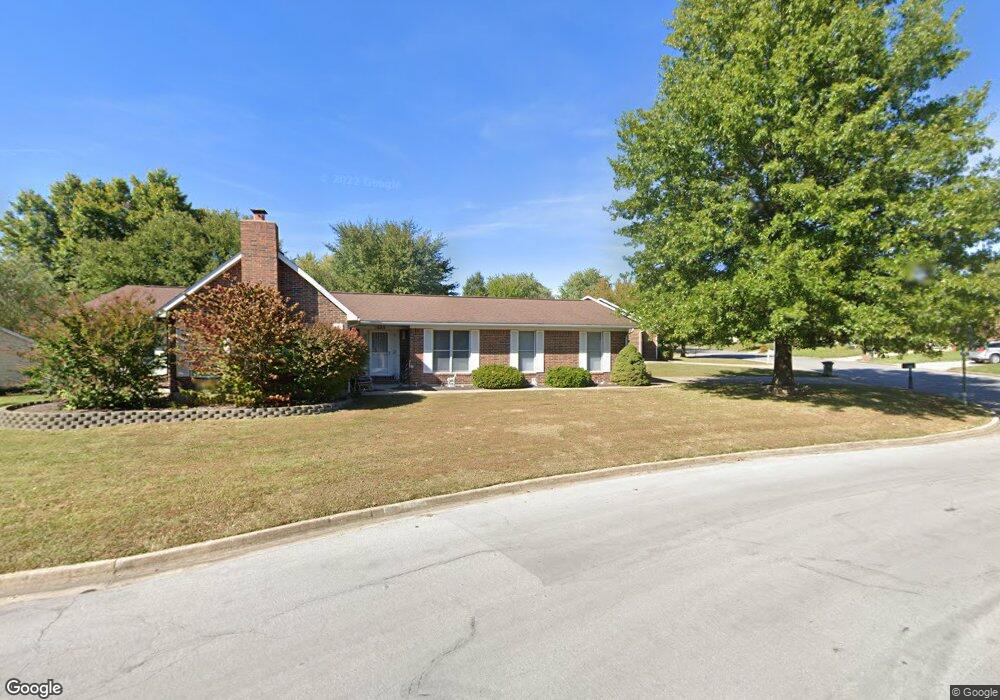 1605 Bittersweet Ln, Rolla, MO 65401 - photo 1