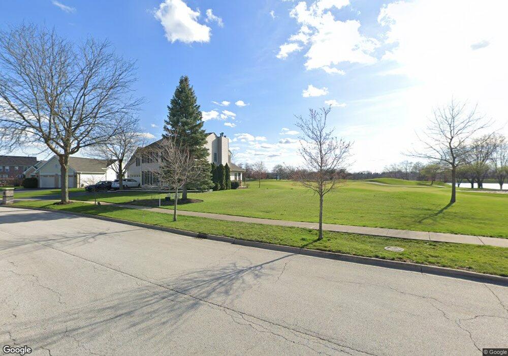 1554 Roanoke Ave, Aurora, IL 60506 - photo 1