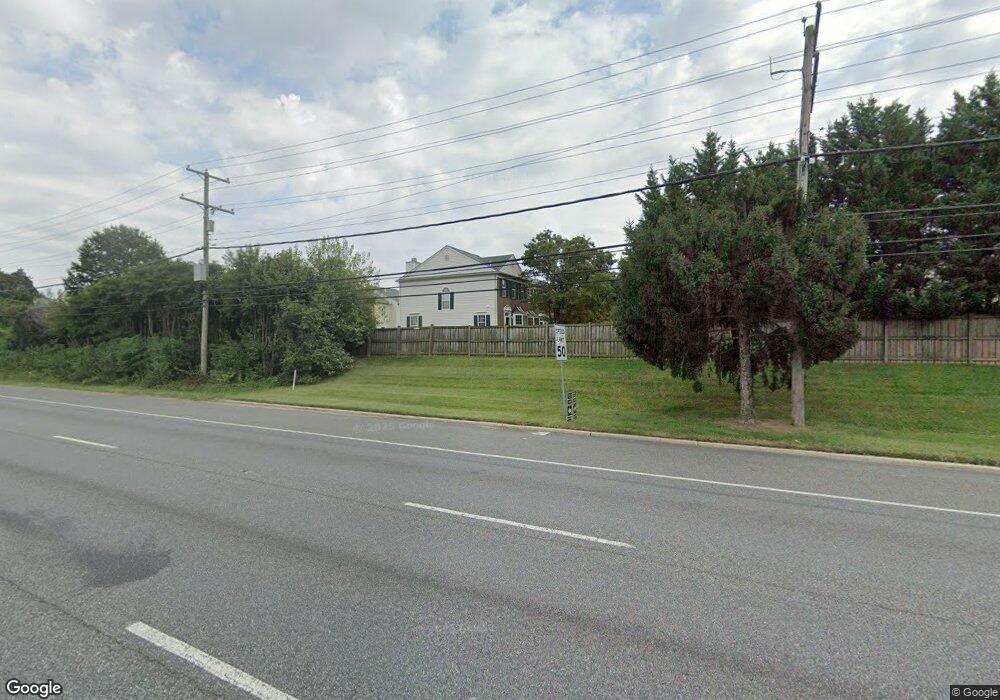 2498 Revere Ct, Crofton, MD 21114 - photo 1