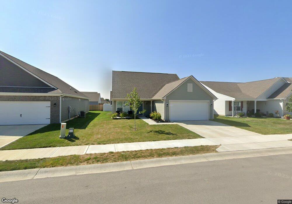 512 Buckthorn Ln, Sheridan, IN 46069 - photo 1