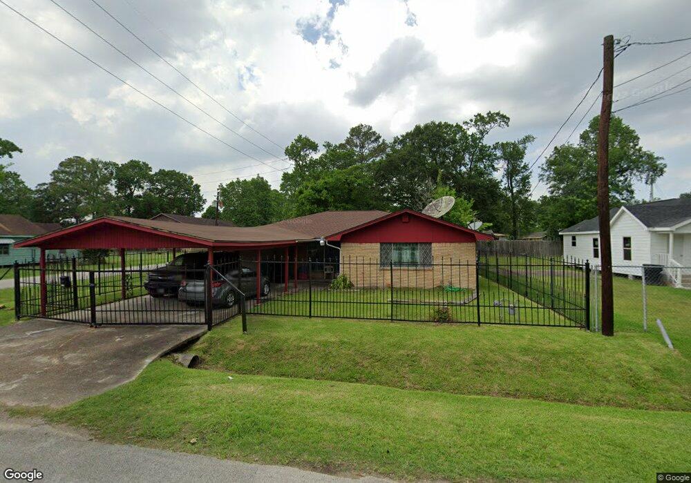 9201 Pembrook St, Houston, TX 77016 - photo 1