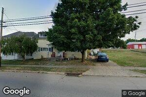 118 W Front St, New Holland, OH 43145
