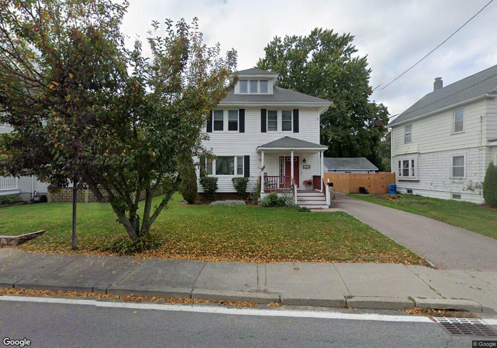 2137 Cranston St, Cranston, RI 02920 - photo 1