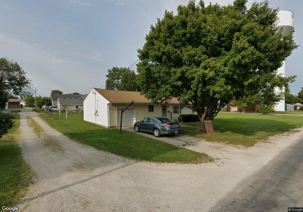 806 E Daggy St, Tuscola, IL 61953 - photo 1