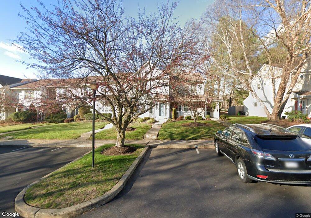 184 Leedom Way unit 10, Newtown, PA 18940 - photo 1