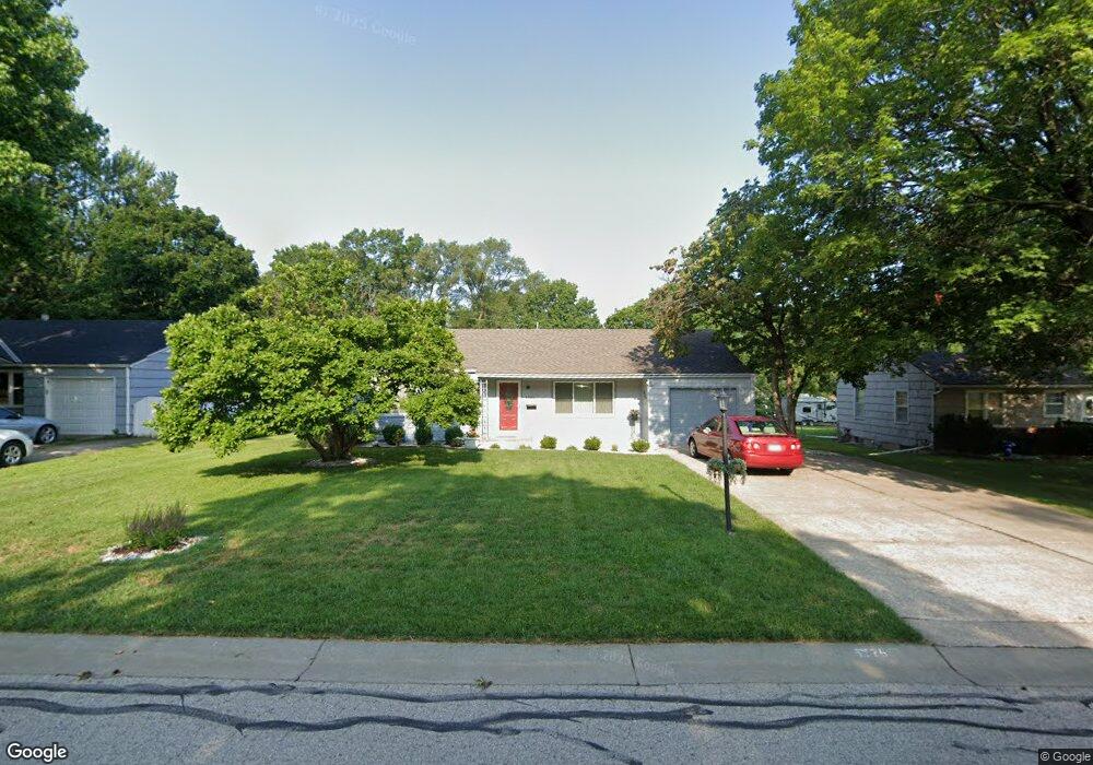 6526 Switzer St, Shawnee, KS 66203 - photo 1