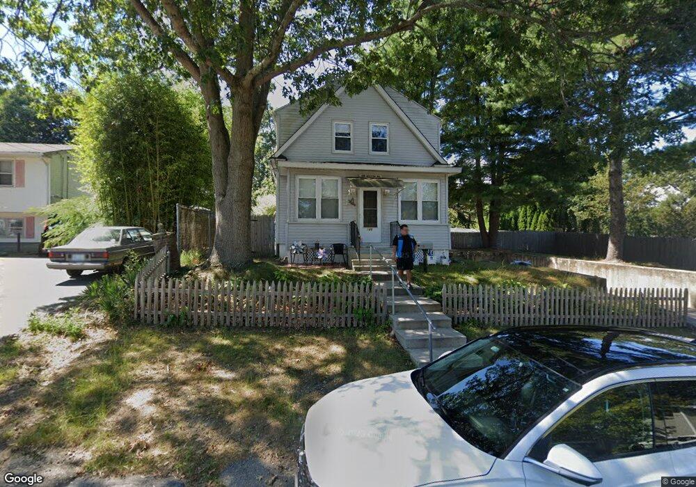 189 Milton Rd, Warwick, RI 02888 - photo 1