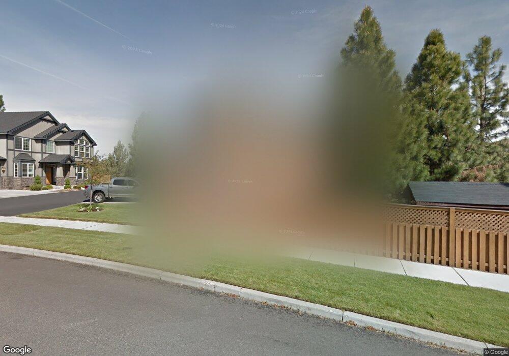 19628 Hollygrape St, Bend, OR 97702 - photo 1