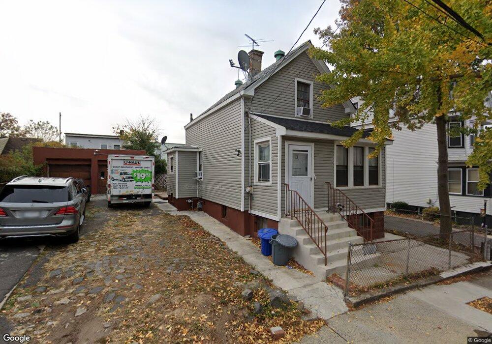 301 Lembeck Ave unit 1, Jersey City, NJ 07305 - photo 1