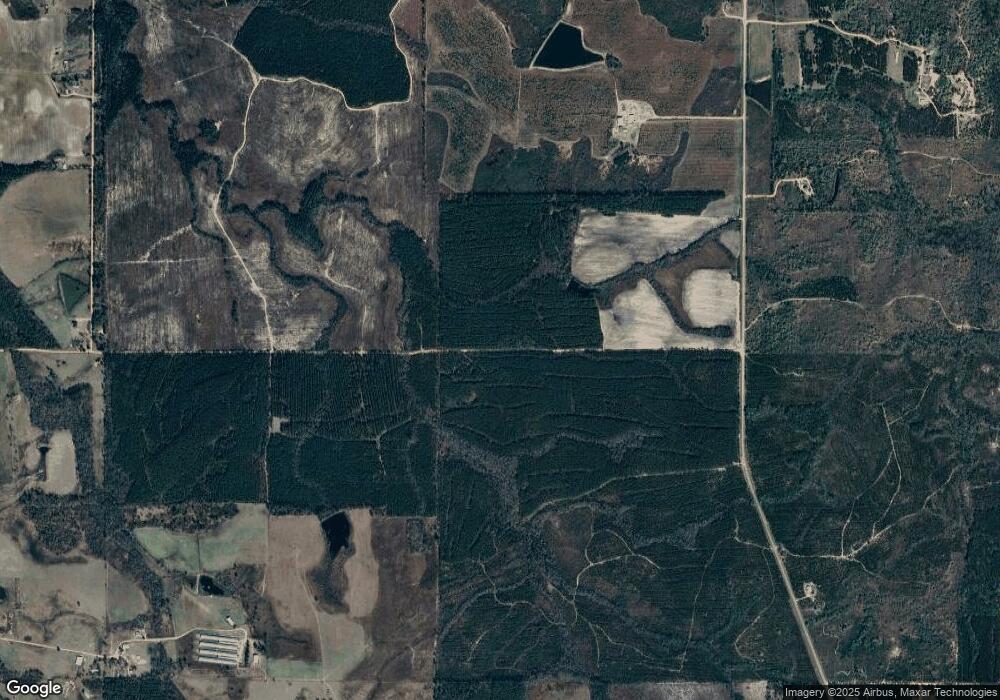 627 George Solomon Rd, Broxton, GA 31519 - photo 1