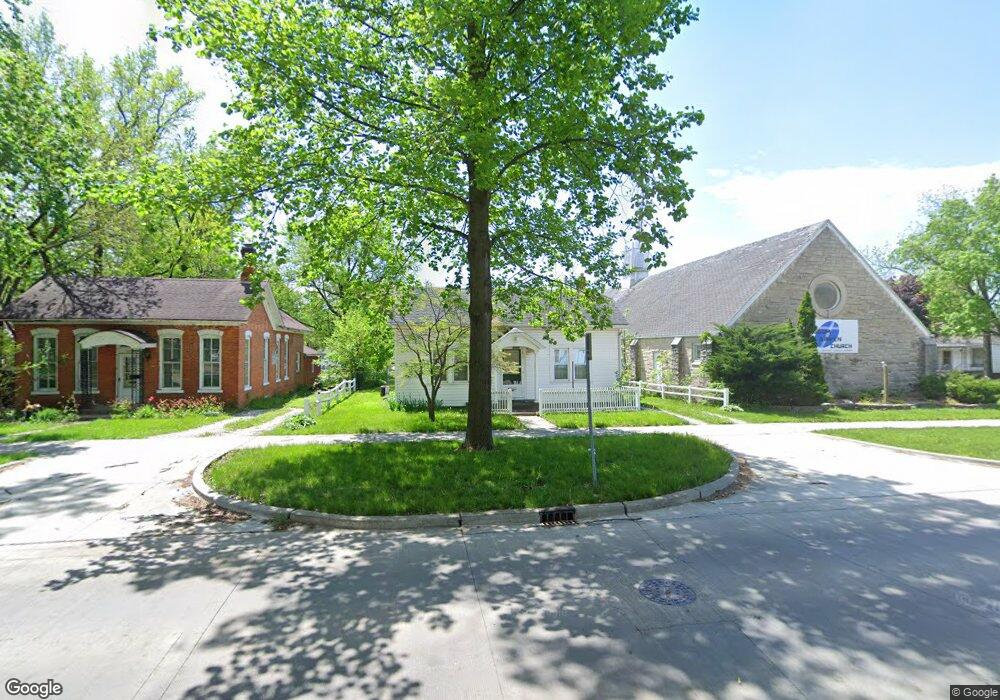 1617 Marshall Ave, Mattoon, IL 61938 - photo 1