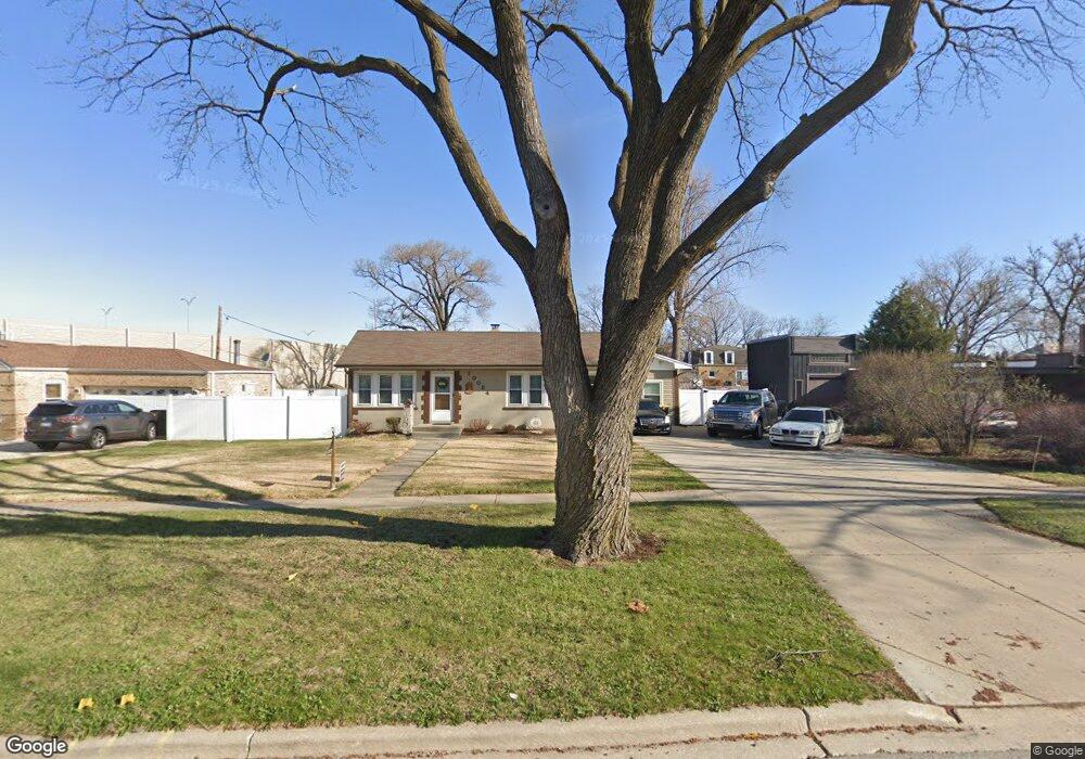 10034 Montrose Ave, Schiller Park, IL 60176 - photo 1