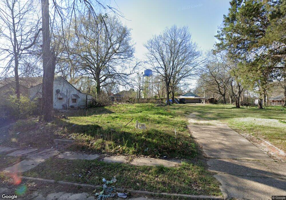 1315 W 5th St, Texarkana, TX 75501 - photo 1