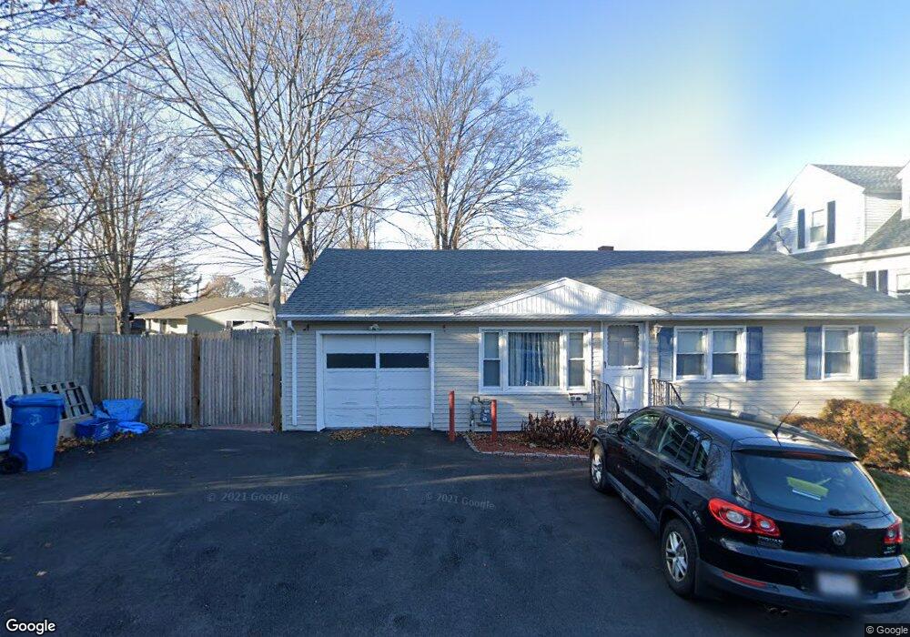 31 Ferguson St, Lawrence, MA 01843 - photo 1