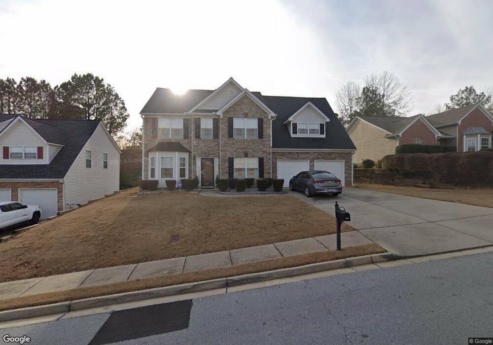 3960 Crescent Walk Ln, Suwanee, GA 30024 - photo 1
