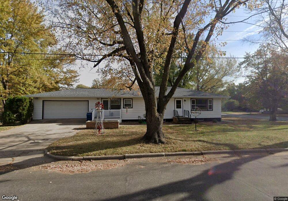 404 4th St N, Sauk Rapids, MN 56379 - photo 1