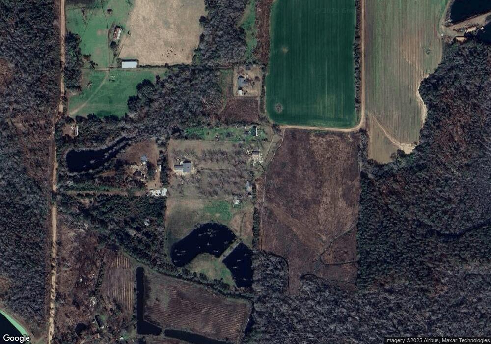 538 Plesant Creek Rd, Douglas, GA 31533 - photo 1