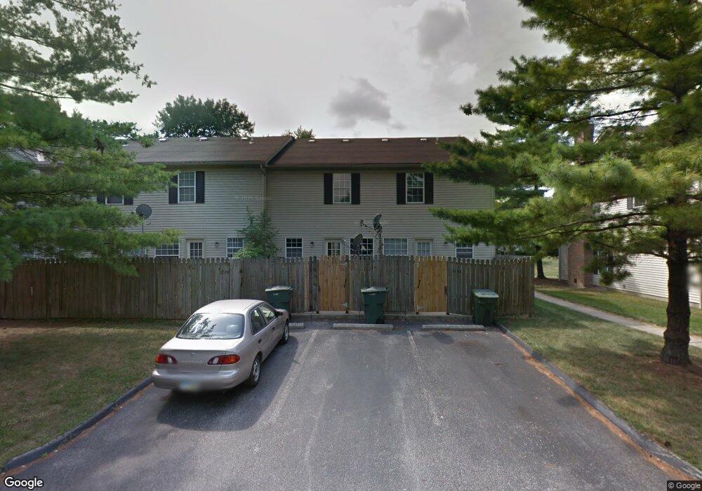 5181 Devontry Ln, Columbus, OH 43220 - photo 1